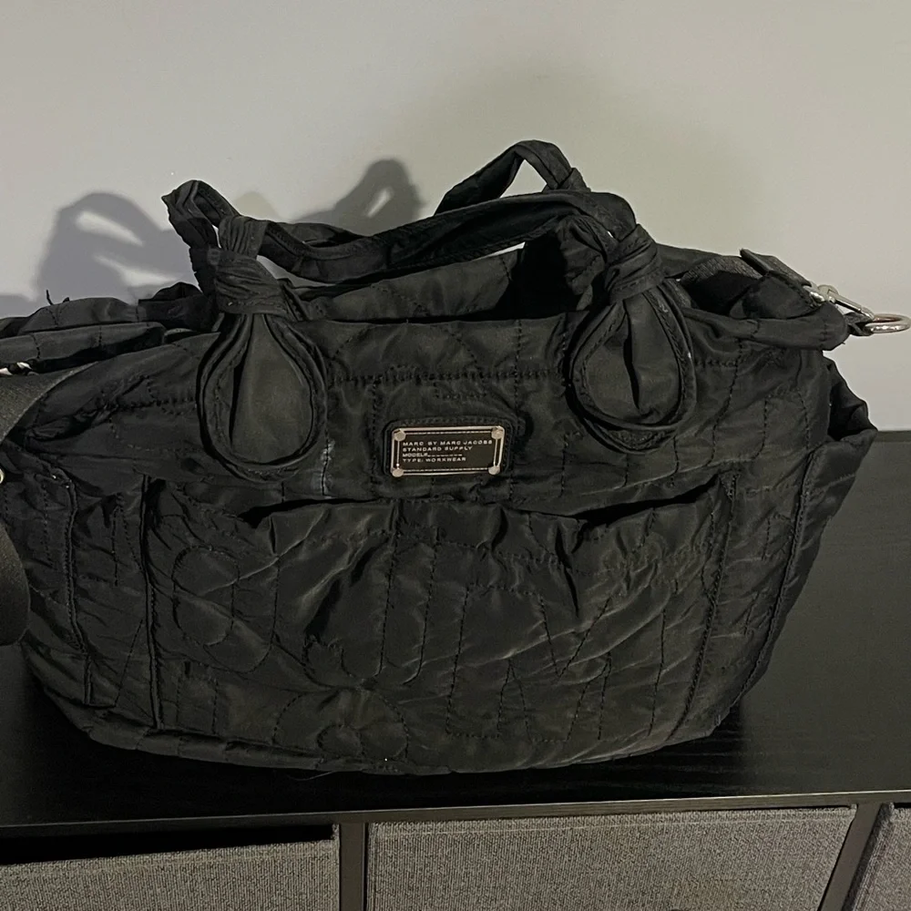 Marc Jacobs Black Quilted Women's Bag